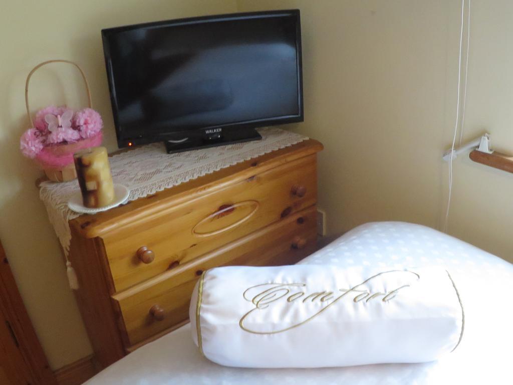 Derghaven B&B, Hostel & Self Catering Scarriff  Δωμάτιο φωτογραφία
